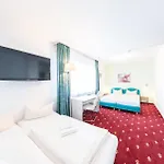 Szálloda Hauptbahnhof 3*