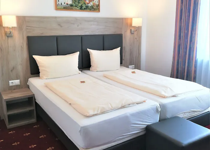 Hauptbahnhof 3* Χαϊδελβέργη