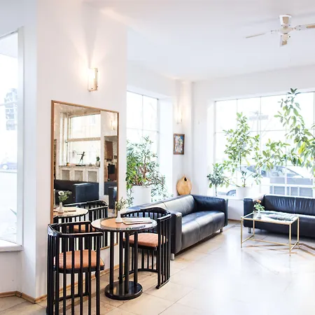 Hauptbahnhof Hotel 3*