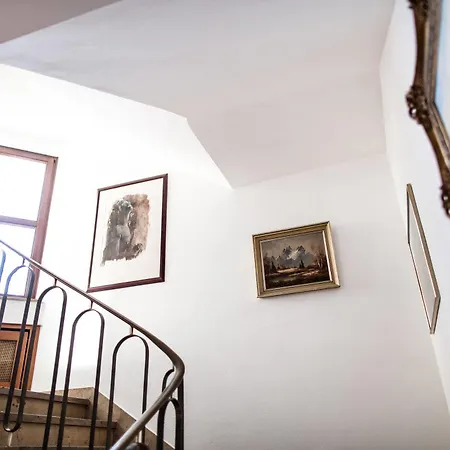 Hotel Hauptbahnhof 3*