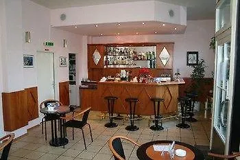 Hauptbahnhof 3* Heidelberg